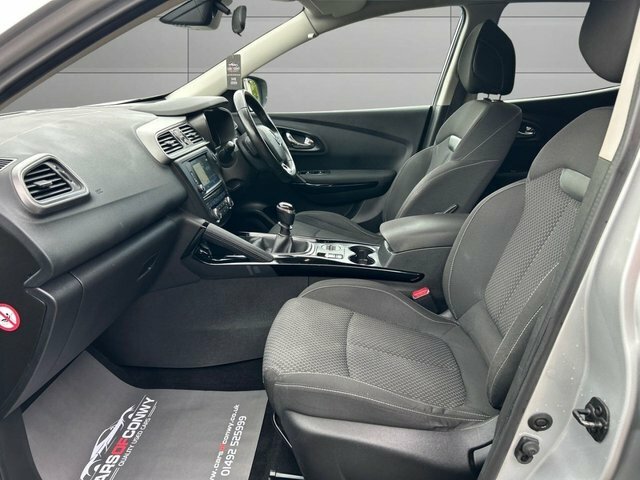 Renault Kadjar 1.6 Dynamique S Nav Dci 130 Bhp Black #12