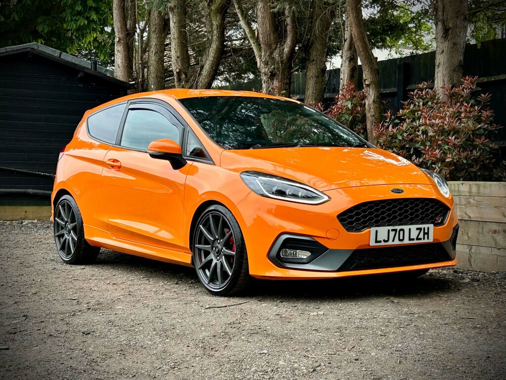 Ford Fiesta St Performance Edition T Orange