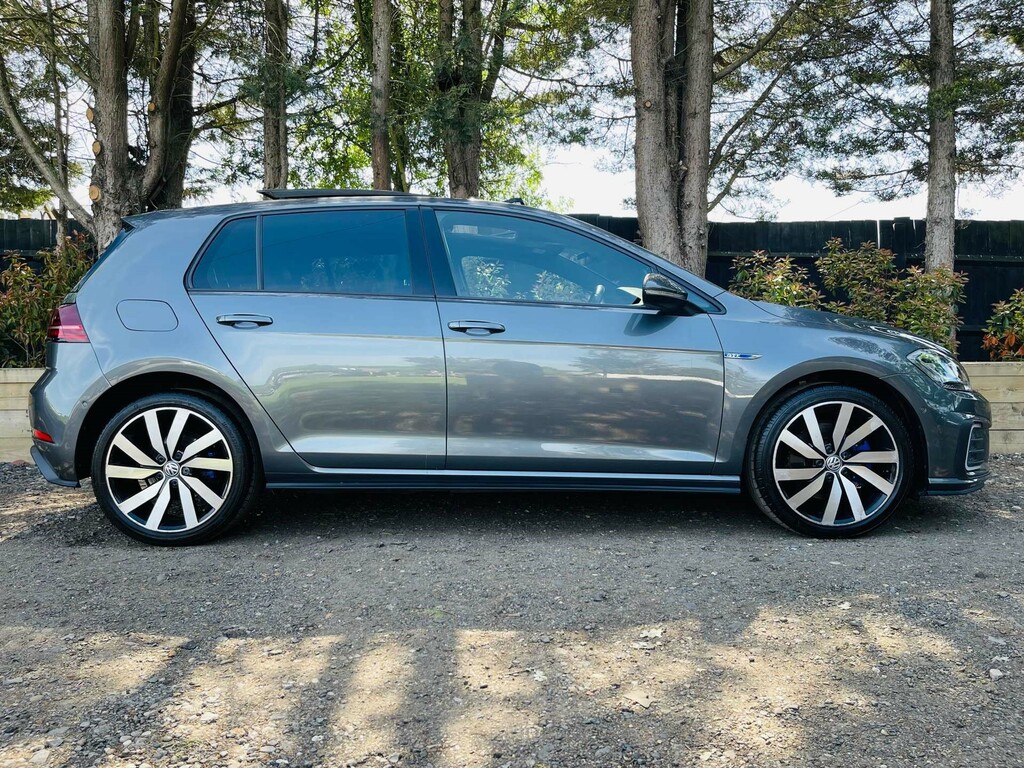 Volkswagen Golf Gte Advance #5