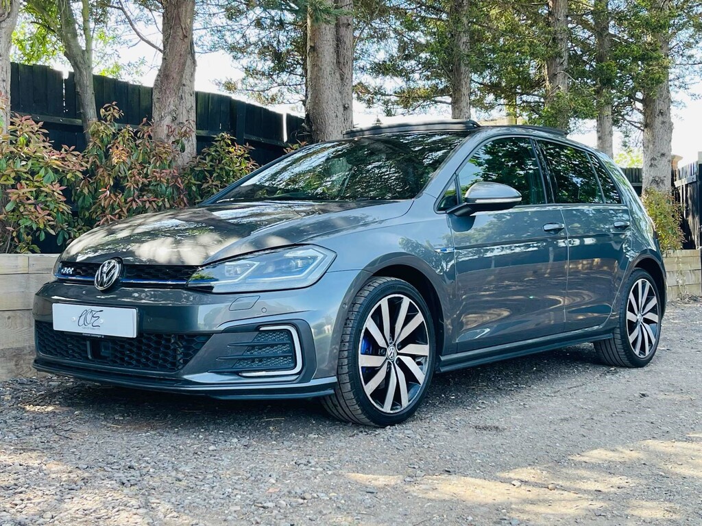 Volkswagen Golf Gte Advance #3