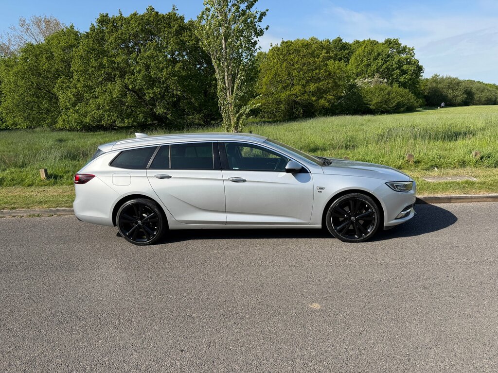 Vauxhall Insignia 2.0 Elite Nav Sports Tourer Euro 6 Silver #2