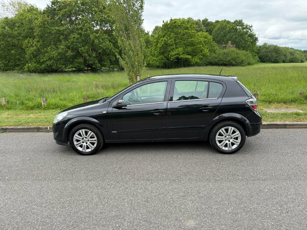 Vauxhall Astra 1.9 Cdti 16V Design WF58VSG Black #4