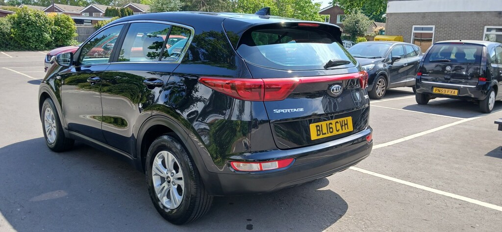 Kia Sportage Suv 1.7 Crdi 1 2016 BL16CVH Black #6