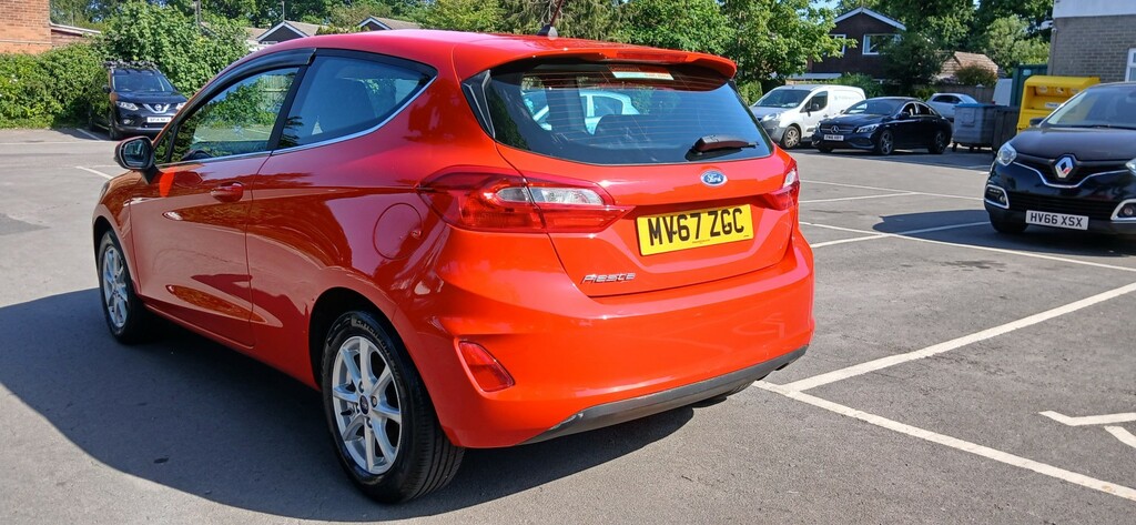 Ford Fiesta Hatchback 1.1 Ti-vct Zetec 2017 MV67ZGC Red #6