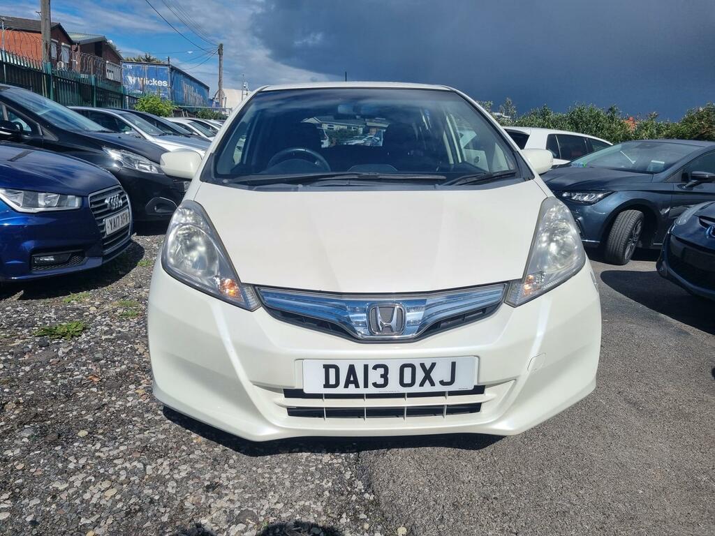 Honda Fit 1.3 Hybrid Low Miles Ulez White #2
