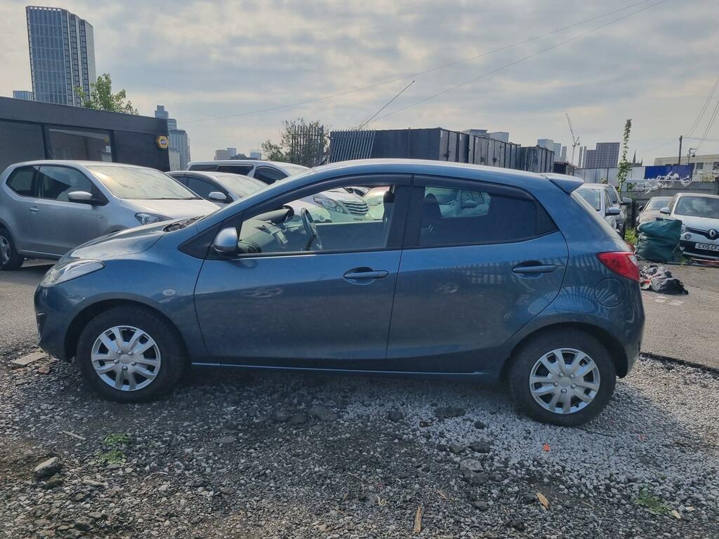 Mazda 2 1.3 Ulez Sat Nav Low Miles Blue