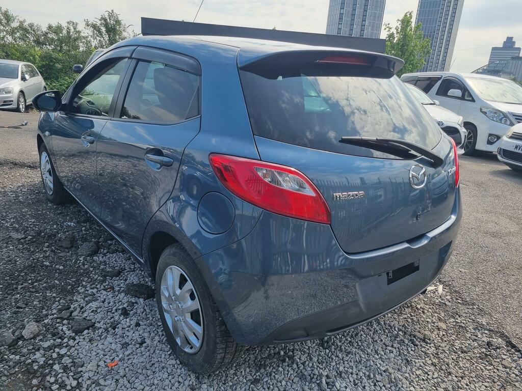 Mazda 2 1.3 Ulez Sat Nav Low Miles Blue #5