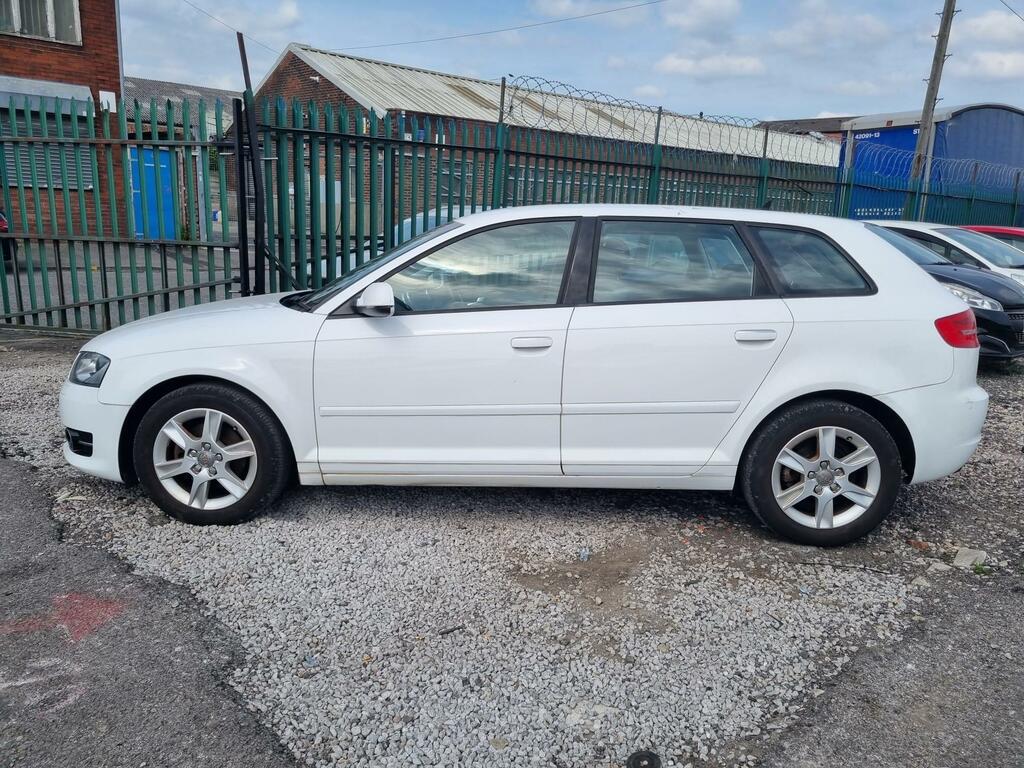 Audi A3 1.4 Tfsi Cod Se Sportback S Tronic Euro 6 Ss White