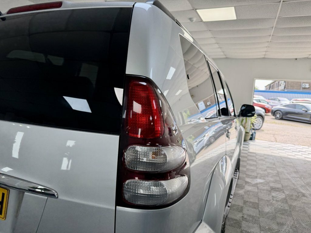 Toyota Land Cruiser 3.0 D-4d Invincible 171 Bhp Silver #12