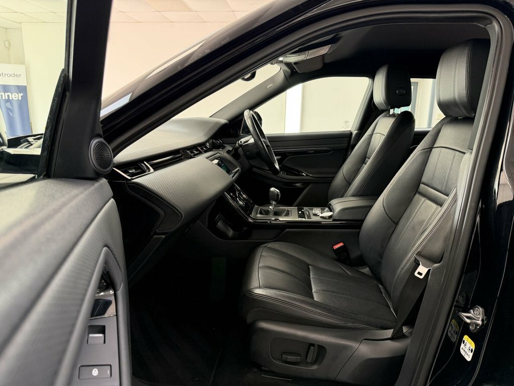 Land Rover Range Rover Evoque 2019 2.0 D150 R-dynamic S Suv Fw YC69AWG Black #3