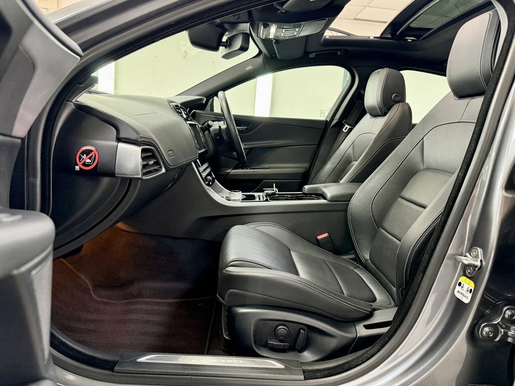 Jaguar XE 2015 2.0 Gtdi R-sport Saloon Euro Grey #3