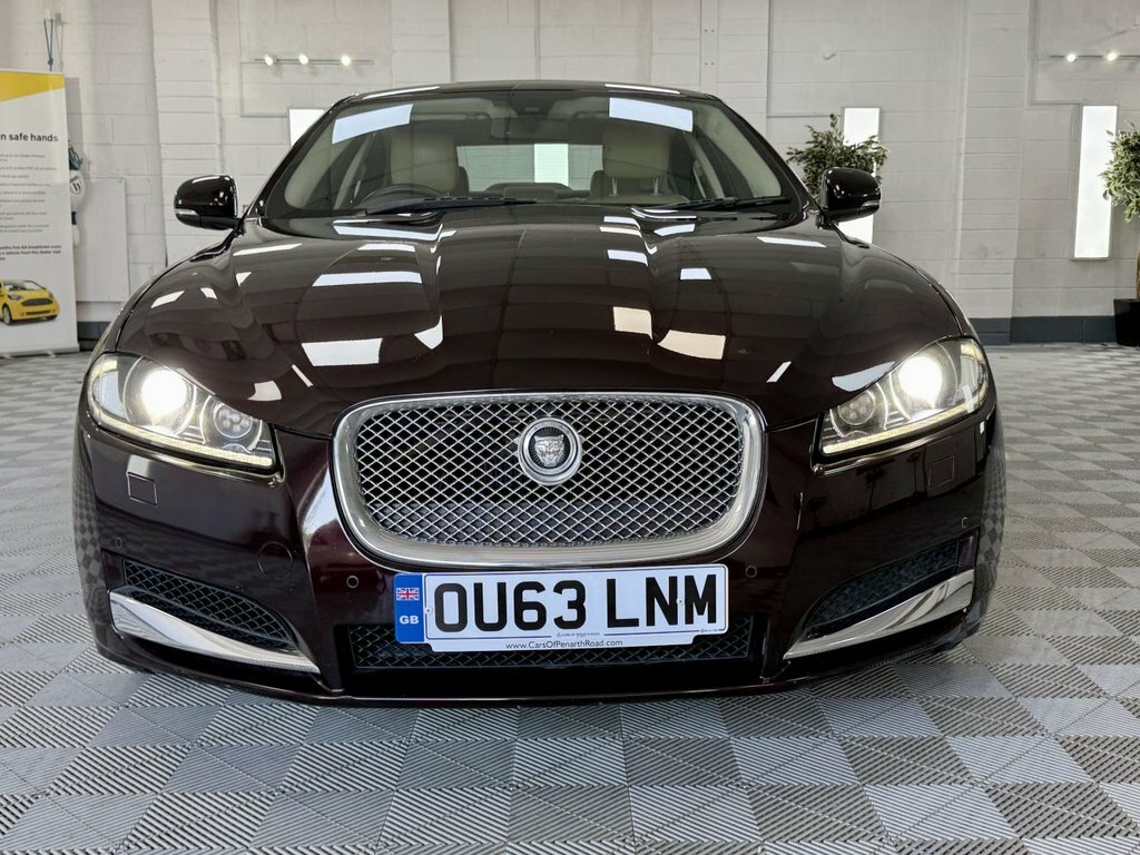 Jaguar XF 2013 3.0D V6 Premium Luxury Saloon OU63LNM Red #4