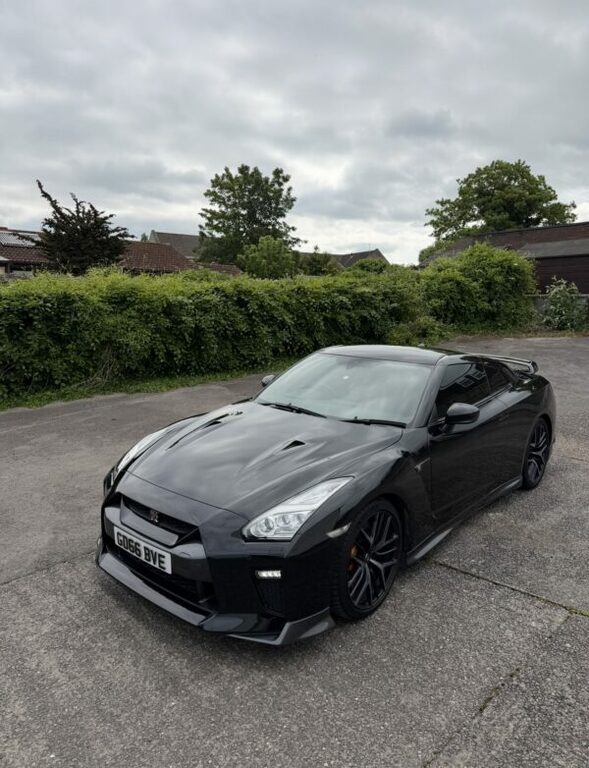 Nissan GT-R 2016 Nissan Gtr R35 Prestige 