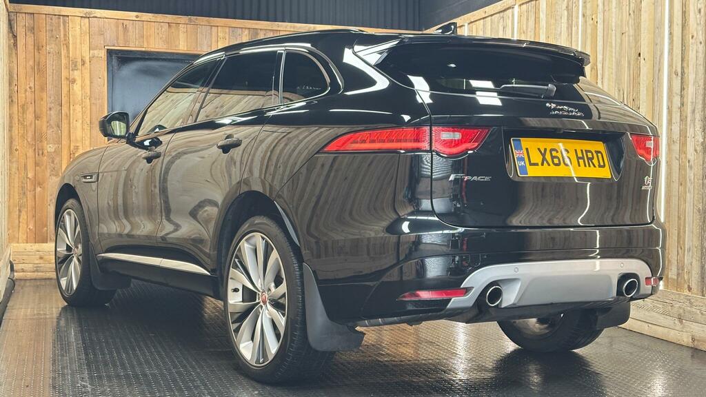 Jaguar F-Pace 3.0 V6 S Awd Euro 6 Ss Black #4