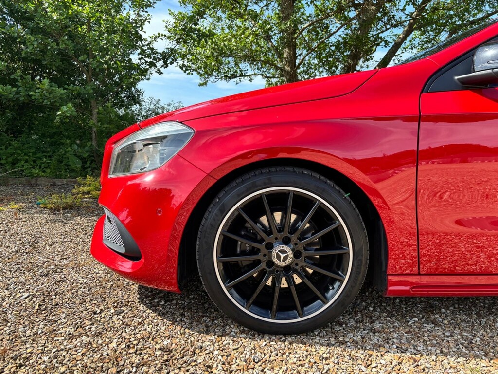 Mercedes-Benz A Class 1.6 Amg Line Executive 7G-dct Euro 6 Ss Red #3