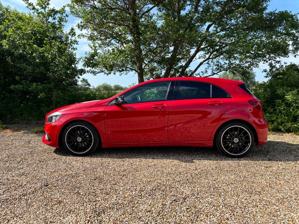 Mercedes-Benz A Class 1.6 Amg Line Executive 7G-dct Euro 6 Ss Red #6