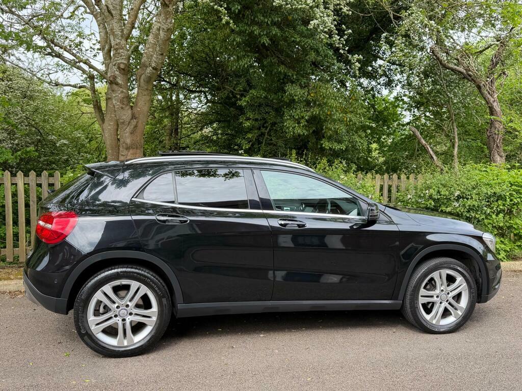 Mercedes-Benz GLA Class 2.1 Gla200d Sport Premium Plus Euro 6 S S KP17KNG Black #3