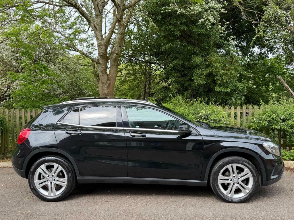 Mercedes-Benz GLA Class 2.1 Gla200d Sport Premium Plus Euro 6 S S KP17KNG Black #2