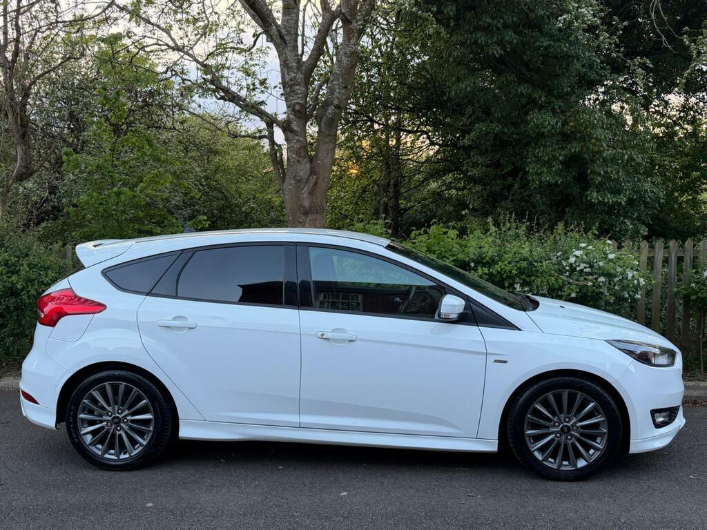 Ford Focus 1.0T Ecoboost St-line Euro 6 S S BP18EFV White #2