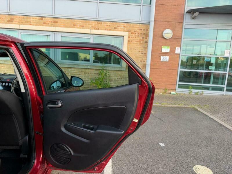 Mazda 2 1.3 Venture Euro 5 Red #3
