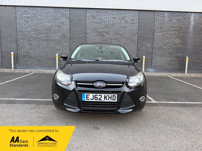 Ford Focus 1.6 Zetec Hatchback EJ62KHD Black #3