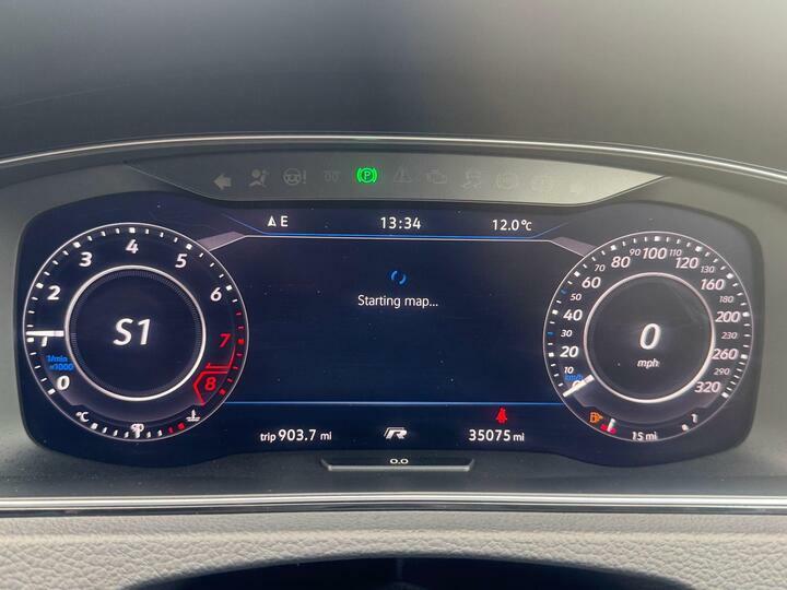 Volkswagen Golf 2.0 Tsi Bluemotion Tech R Hatchback Dsg LW67CNN Black #4