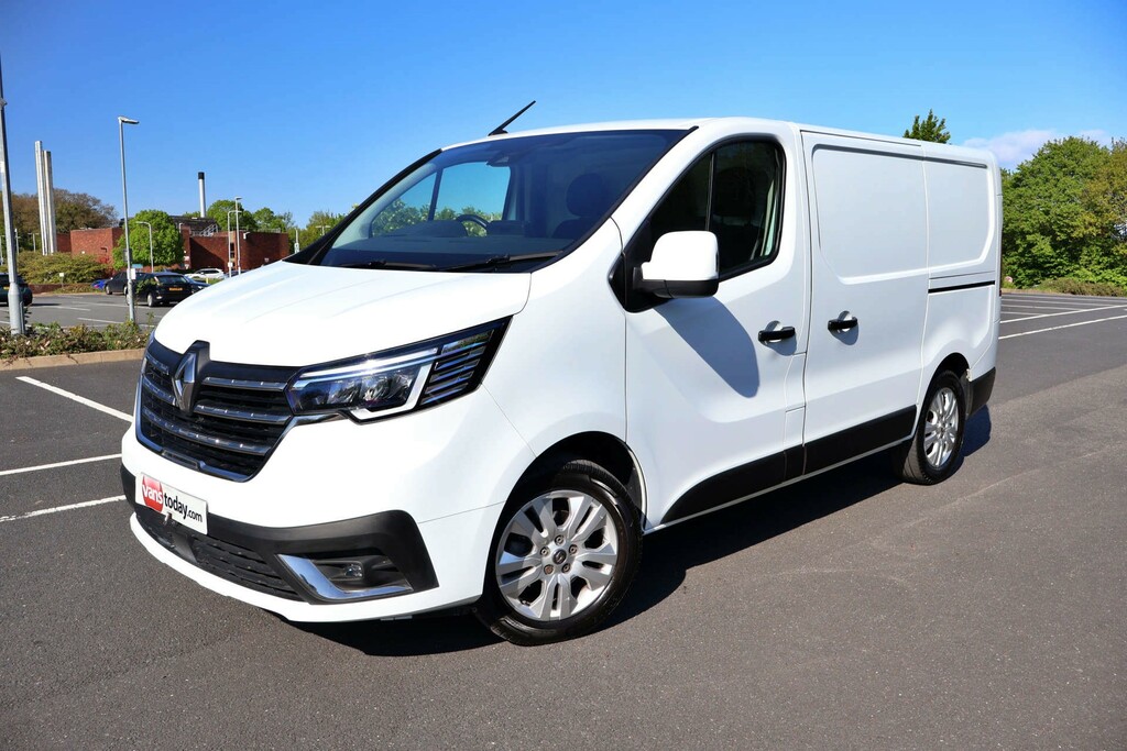 Renault Trafic Sl28 Sport Blue Dci White