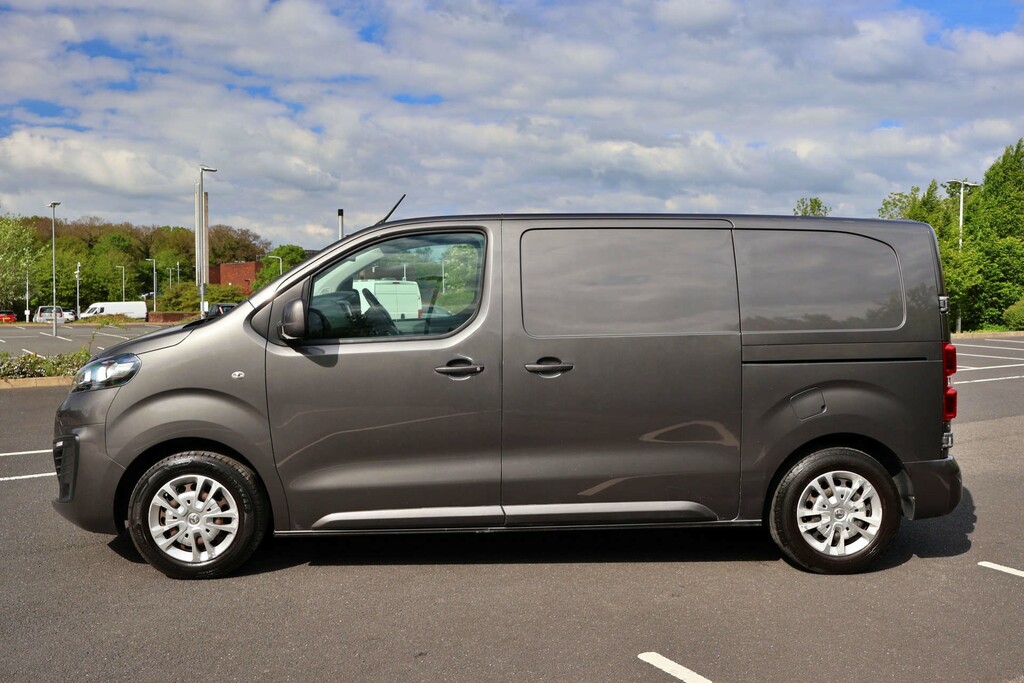 Vauxhall Vivaro 2700 Sportive Ss Swb DS21JDO Grey #4