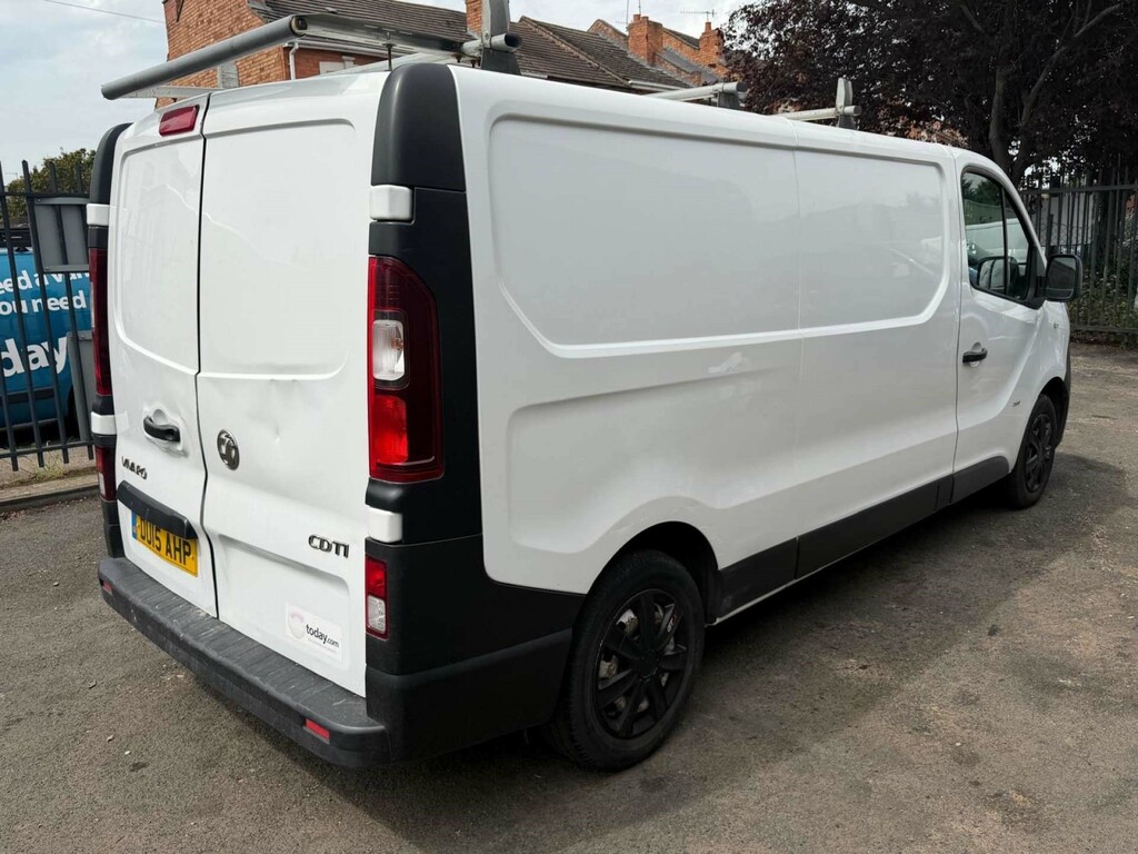 Vauxhall Vivaro 2900 Cdti Lwb DU15AHP White #5