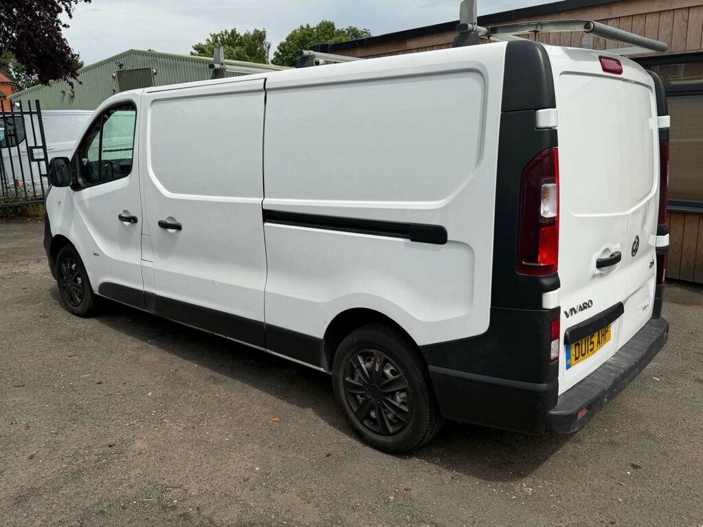 Vauxhall Vivaro 2900 Cdti Lwb DU15AHP White #6