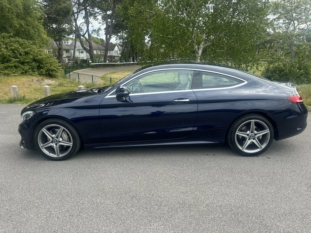 Mercedes-Benz C Class 2.1L Amg Line EK67CZC Blue #4