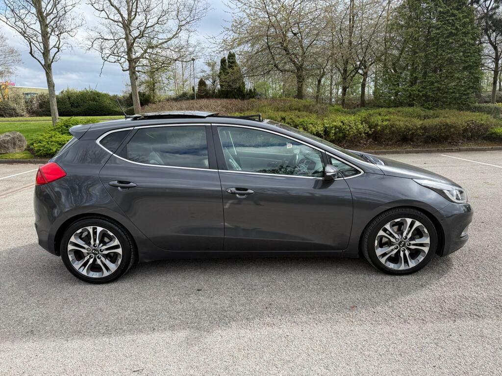 Kia Ceed 1.6 Crdi Ecodynamics 4 Tech Euro 5 S S GY13SXR Silver #2