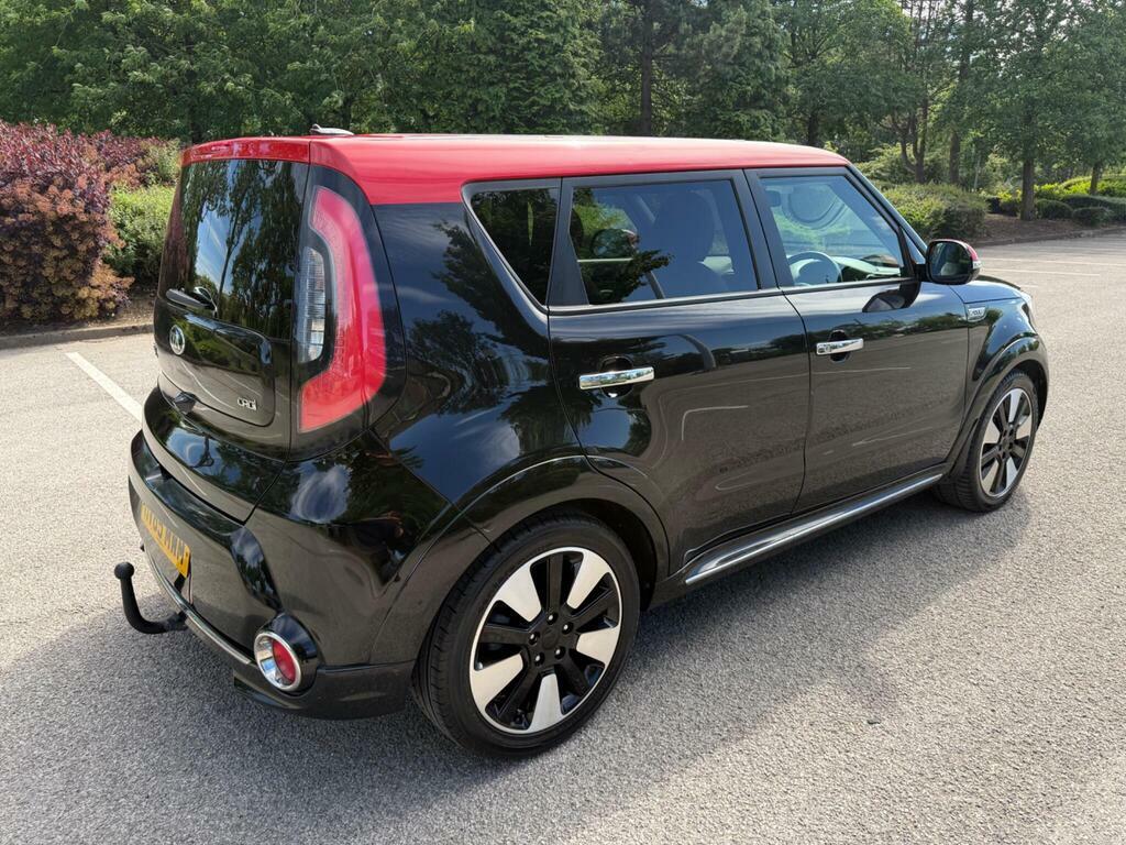 Kia Soul 1.6 Crdi Mixx Suv Black #4