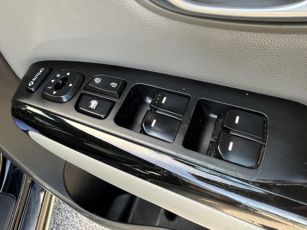 Kia Soul 1.6 Crdi Connect Black #23