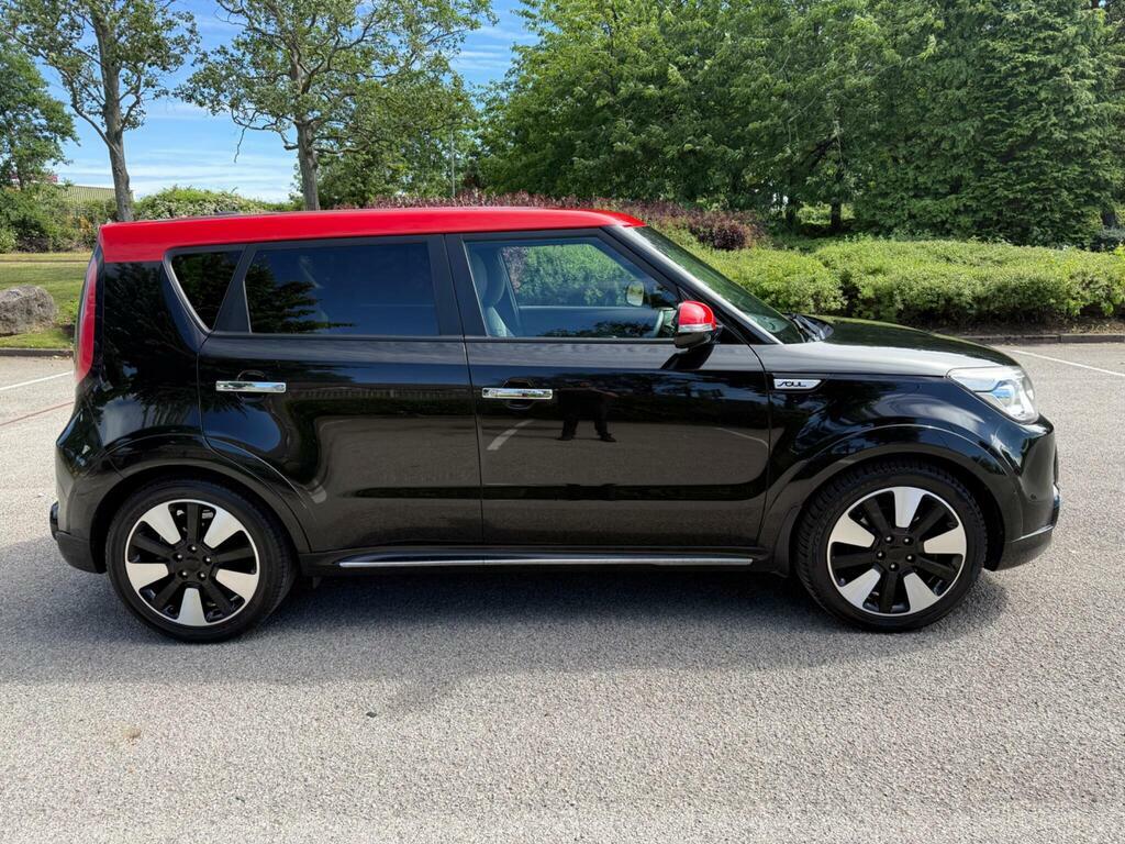 Kia Soul 1.6 Crdi Mixx Suv Black #2
