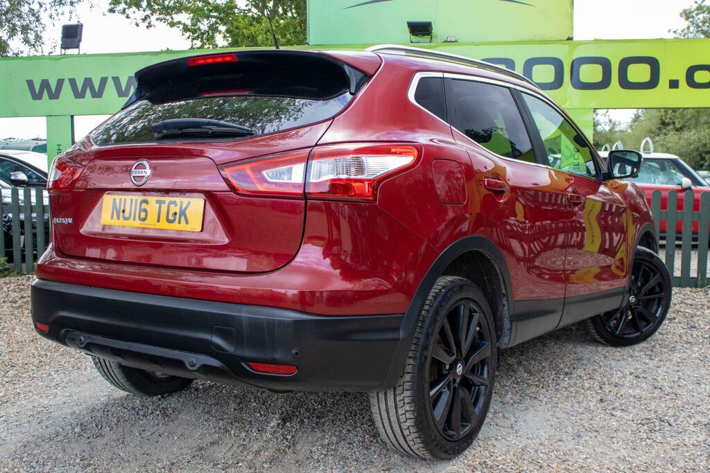 Nissan Qashqai 1.6 Dci Tekna 4Wd Euro 6 Ss Red #6
