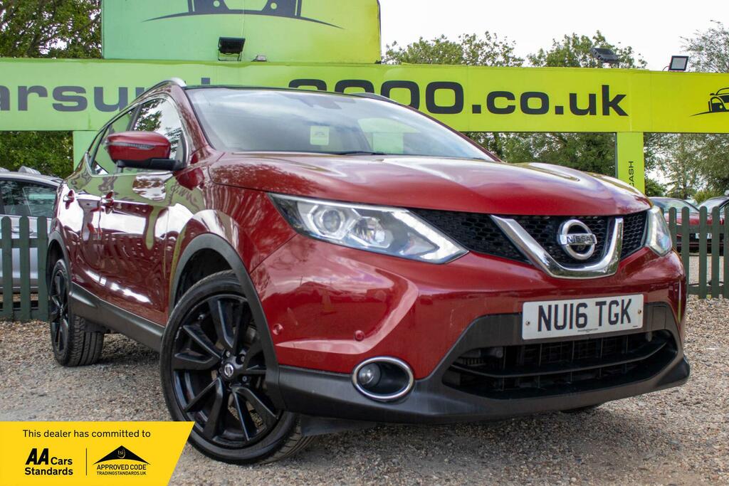 Nissan Qashqai 1.6 Dci Tekna 4Wd Euro 6 Ss Red