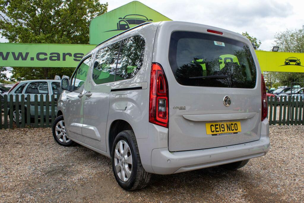 Vauxhall Combo Life 1.2 Turbo Energy Euro 6 Ss 7 Seat CE19NCO Grey #4