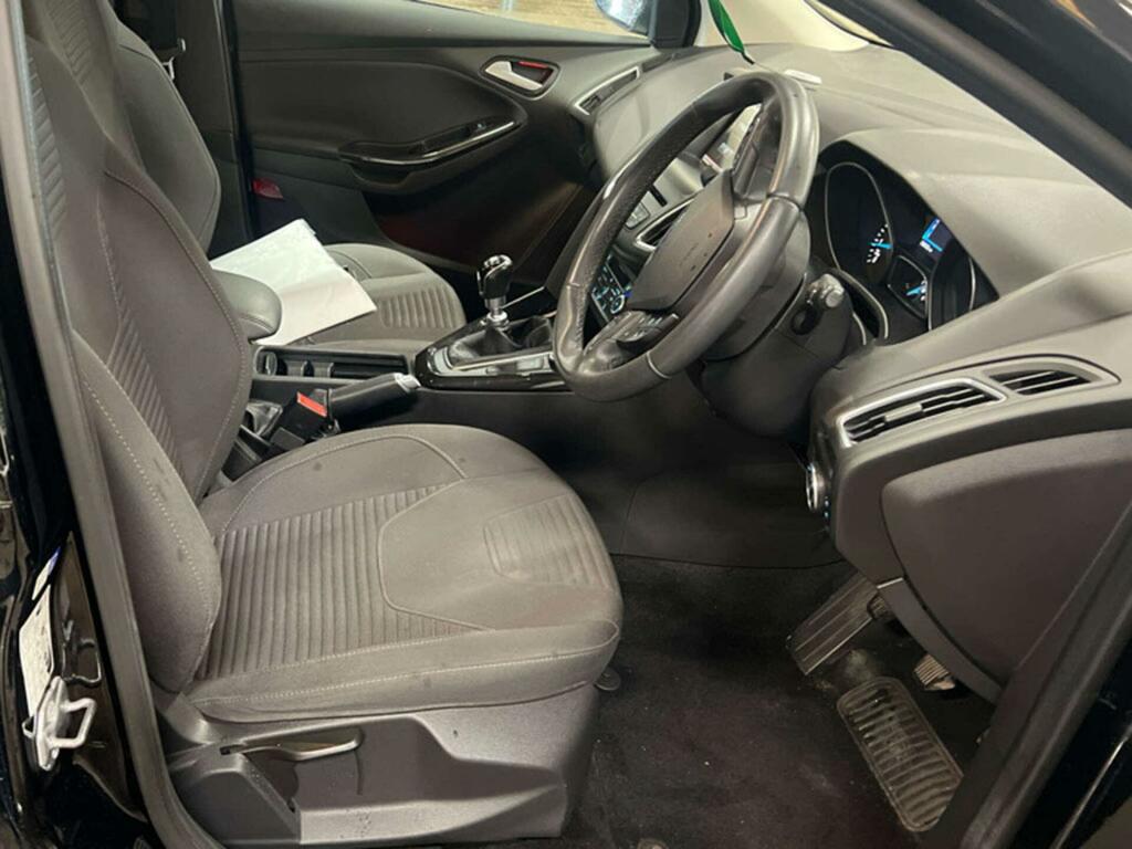 Ford Focus 1.0T Ecoboost Titanium Euro 6 Ss AK16SZE Black #3