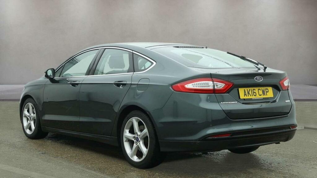 Ford Mondeo 1.5T Ecoboost Titanium Euro 6 Ss Green #6