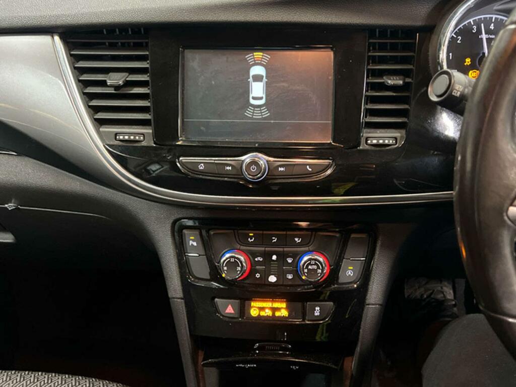 Vauxhall Mokka X 1.6I Active Euro 6 Ss AF17XBL Silver #2