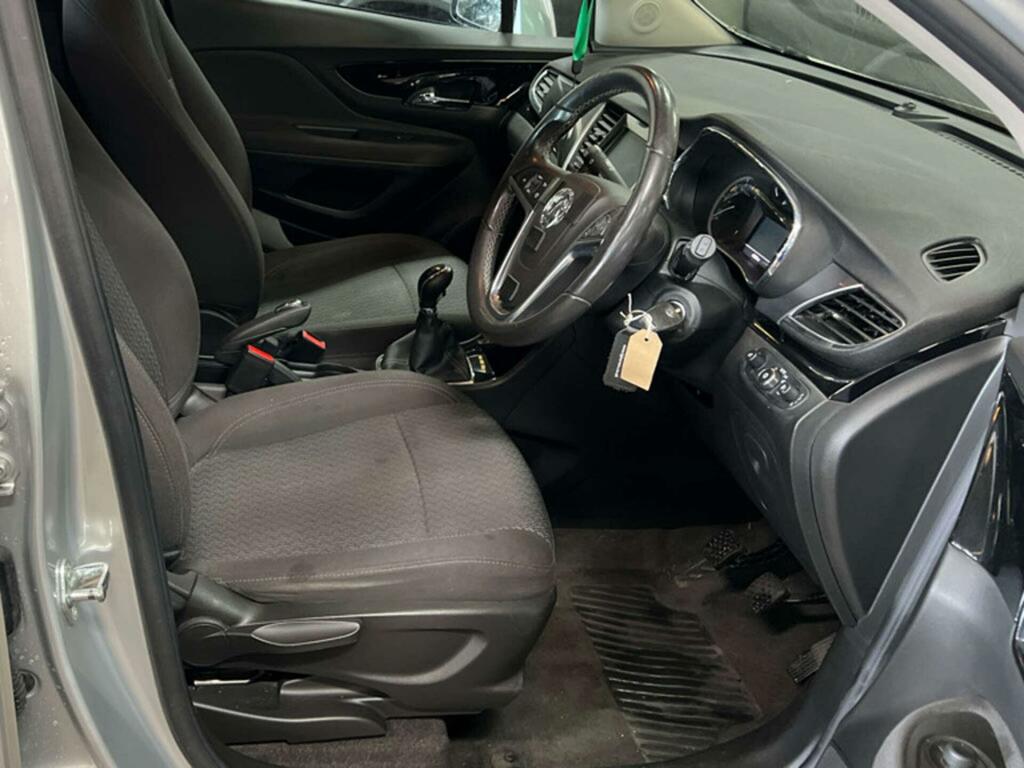 Vauxhall Mokka X 1.6I Active Euro 6 Ss AF17XBL Silver #3