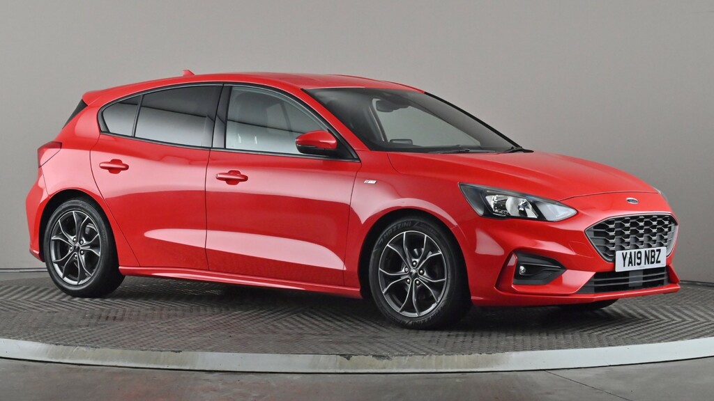 Ford Focus 1.0 Ecoboost 125 St-line Nav Red