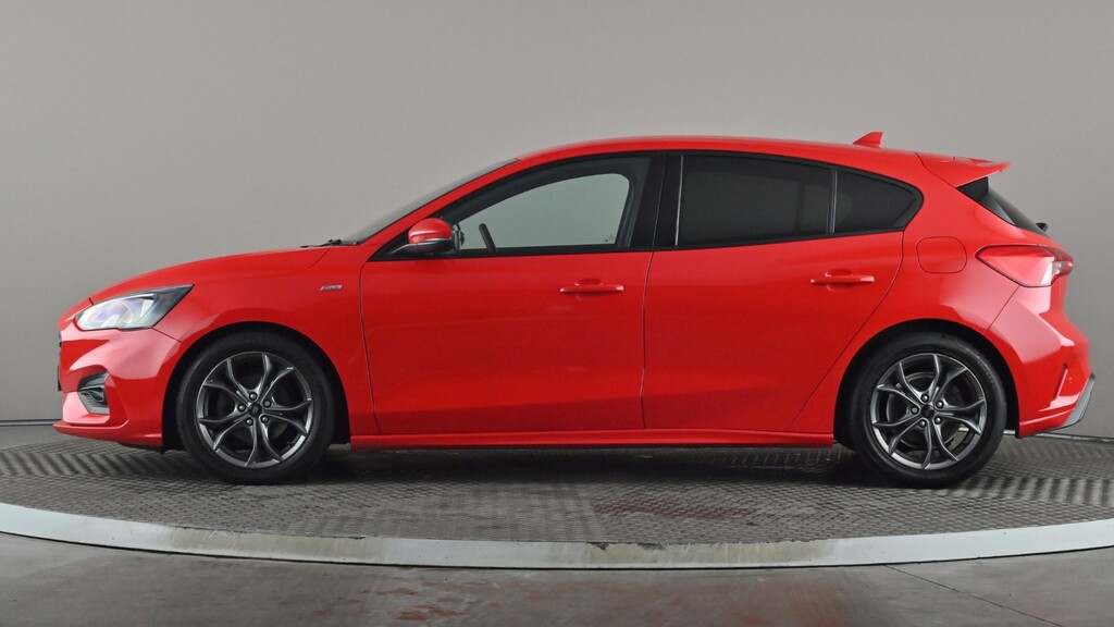 Ford Focus 1.0 Ecoboost 125 St-line Nav YA19NBZ Red #3