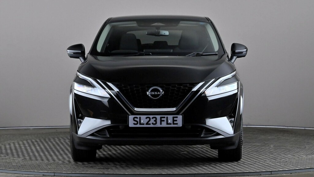 Nissan Qashqai 1.3 Dig-t Mh N-connecta SL23FLE Black #2