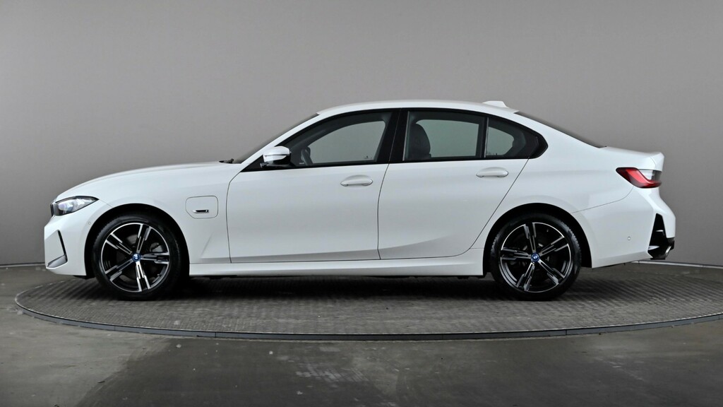 BMW 3 Series 330E M Sport Step FL23DNU White #3