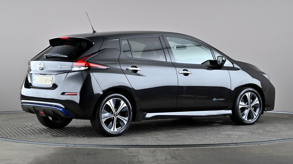 Nissan Leaf 110Kw Tekna 40Kwh LC69WNP Black #6
