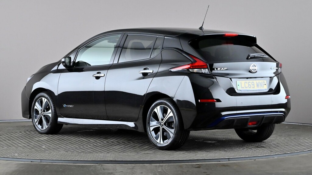 Nissan Leaf 110Kw Tekna 40Kwh LC69WNP Black #4