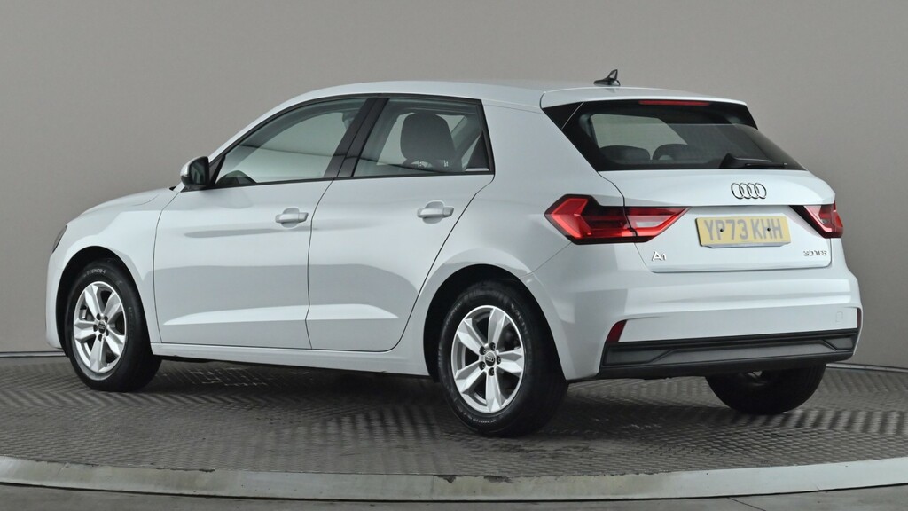Audi A1 30 Tfsi 110 Technik S Tronic YP73KHH White #4