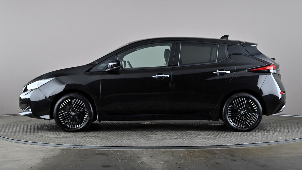Nissan Leaf 110Kw N-connecta 39Kwh FN23TXB Black #3